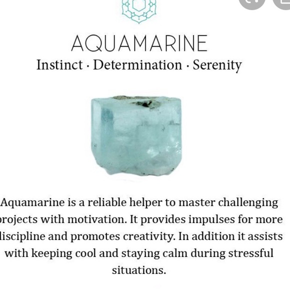 AQUAMARINE BUBBLE SHORT STATEMENT NECKLACE - Picture 12 of 13